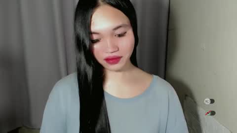Snapshot of chantelle_fuckdoll chatting on December 17, 10:00 pm CHANTELLE online show from December 17, 10:00 pm
