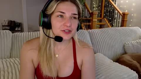 char  online show from March 11, 12:26 am