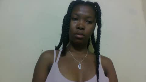 chariola0101 online show from October 21, 11:14 am
