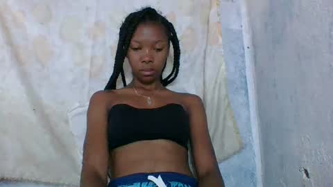 chariola0101 online show from January 25, 11:02 am