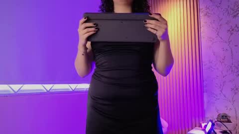 You honey online show from April 22, 12:02 pm