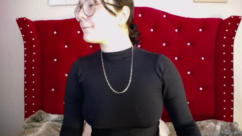 Snapshot of charlotte1_ls chatting on March 2, 10:02 pm charlotte1_ls online show from March 2, 10:02 pm
