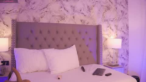 Charlotte online show from April 26, 2:42 am