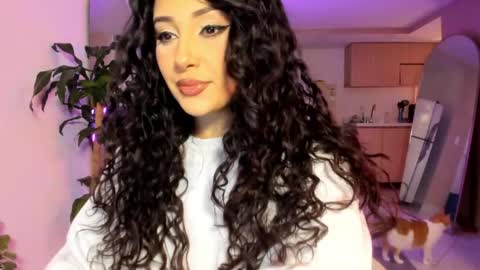 Charlotte james online show from June 7, 2:18 am