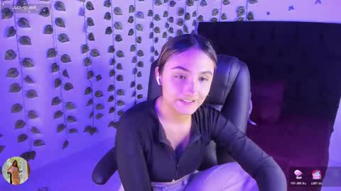     online show from March 13, 2:40 pm