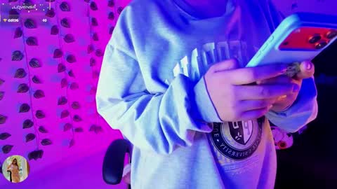     online show from March 14, 2:51 pm