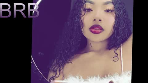 charlotte_walker1 online show from September 9, 2:33 am