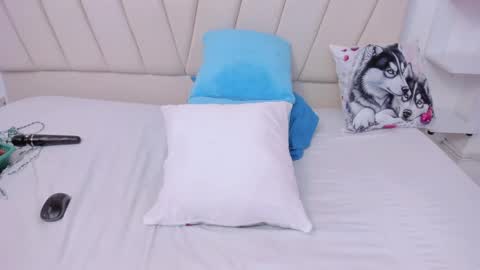 Charlotte  online show from April 14, 5:57 pm