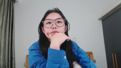 Charlotte online show from December 13, 2:38 pm