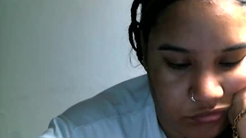 charlottequeen_21 online show from April 23, 12:12 pm