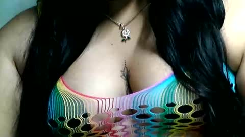 charlottequeen_21 online show from April 2, 8:06 pm