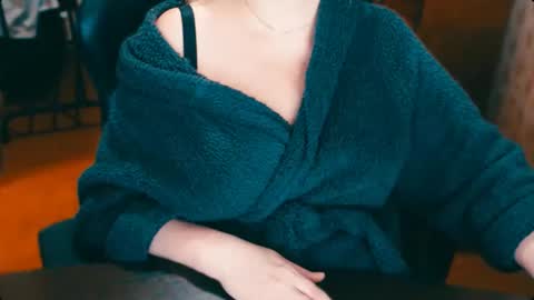 Snapshot of charlottextasty chatting on February 25, 8:00 pm CharlotteXTasty online show from February 25, 8:00 pm