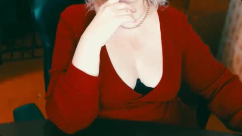 Snapshot of charlottextasty chatting on February 14, 3:15 pm CharlotteXTasty online show from February 14, 3:15 pm