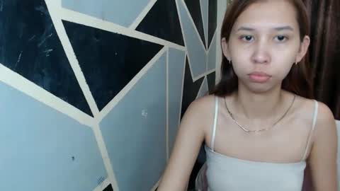 Charm online show from March 10, 2:43 pm