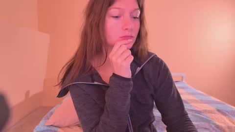 katie online show from November 21, 10:28 am