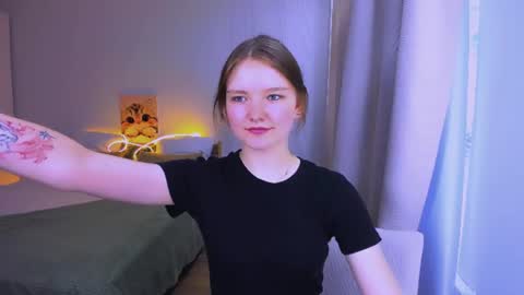 Im Eva online show from June 22, 11:18 am