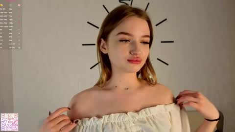 Lolla  online show from March 6, 4:29 am