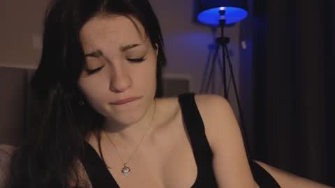 Allison online show from March 10, 4:27 am