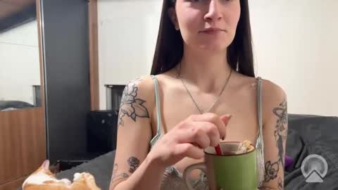 chavitaxxx online show from October 12, 10:23 pm