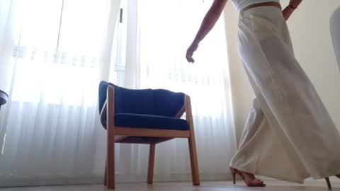 Regina Phalange online show from April 22, 4:48 pm