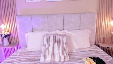 cherlyn_1 online show from June 16, 1:34 pm