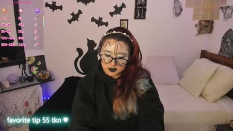Snapshot of cherry_blushh chatting on October 27, 7:08 pm cherry_blushh online show from October 27, 7:08 pm