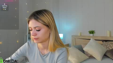 Snapshot of cherry_pr1ce chatting on September 29, 10:59 pm cherry_pr1ce online show from September 29, 10:59 pm