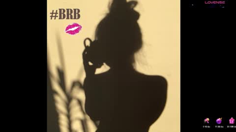 Mia online show from October 30, 6:49 am