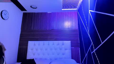 Cherry online show from April 22, 4:09 am