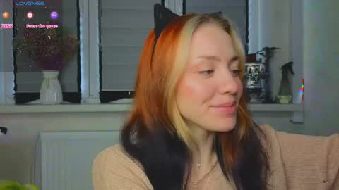 Lysia online show from May 31, 2:45 pm