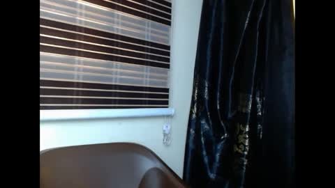 Snapshot of cherryxpussy chatting on February 19, 7:50 am cherryxpussy online show from February 19, 7:50 am