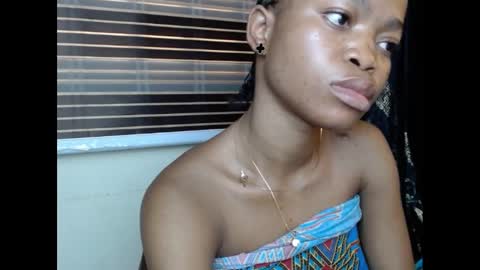 Snapshot of cherryxpussy chatting on February 20, 7:12 am cherryxpussy online show from February 20, 7:12 am
