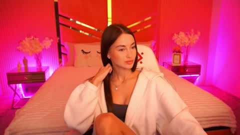 Snapshot of cherryylulu chatting on October 6, 7:03 am cherryylulu online show from October 6, 7:03 am