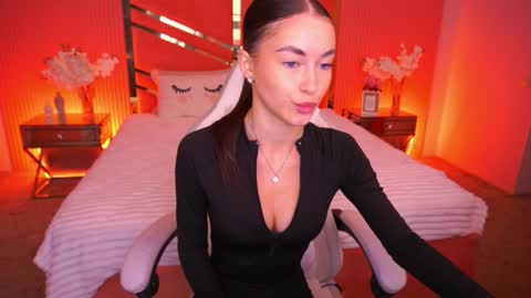 Snapshot of cherryylulu chatting on October 20, 7:22 am cherryylulu online show from October 20, 7:22 am