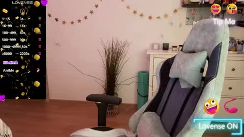 Brianna online show from February 15, 7:06 pm