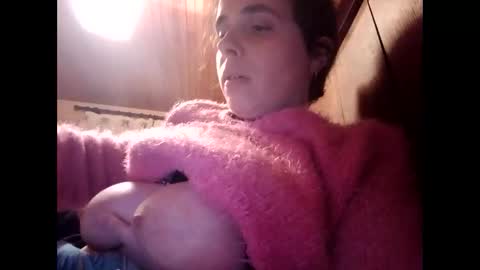Snapshot of cherymoon89 chatting on February 24, 7:52 pm CherryMoon online show from February 24, 7:52 pm