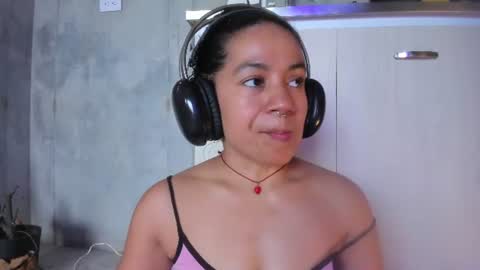 Chiara fustox online show from June 25, 7:37 pm