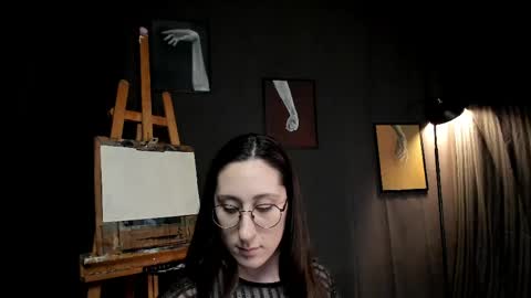 Nina   online show from April 24, 6:00 pm