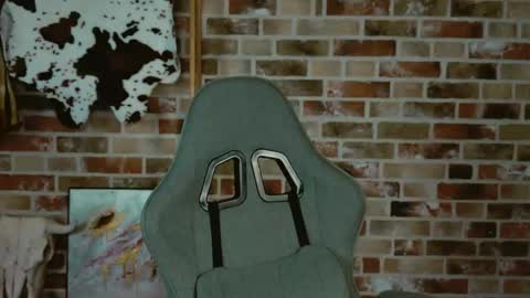 Bella online show from April 25, 9:12 am