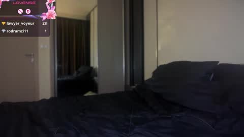 Call me Stelz online show from February 27, 1:27 am