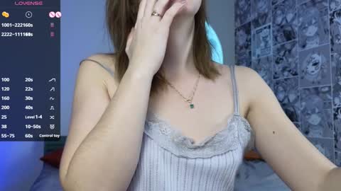 Snapshot of chloe_jeense chatting on February 5, 7:18 am Chloe online show from February 5, 7:18 am