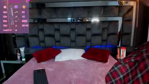 Chloe  online show from September 11, 10:32 pm