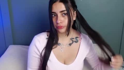 chloe_sparks online show from December 23, 11:47 am