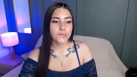 chloe_sparks online show from December 18, 11:34 am