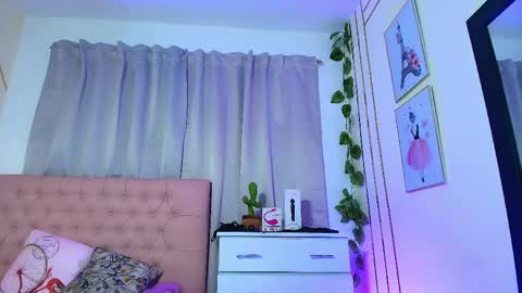 Lulu  online show from April 28, 2:27 am