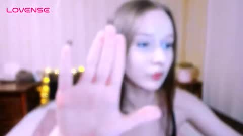 Chloe online show from March 7, 8:49 pm