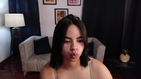  chloe  online show from August 1, 10:56 pm