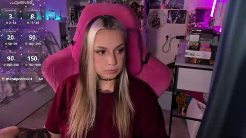 ChloeKohaku online show from November 23, 10:28 am