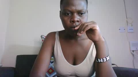 chocolatebby90 online show from December 1, 5:44 am