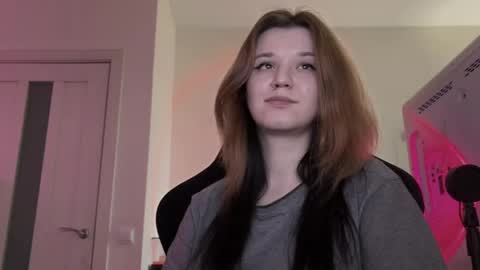 Lissa online show from April 24, 3:37 pm